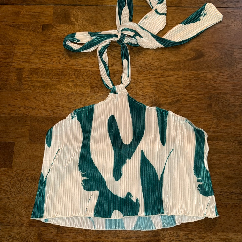 SHEIN Teal and White Patterned Halter Crop Top